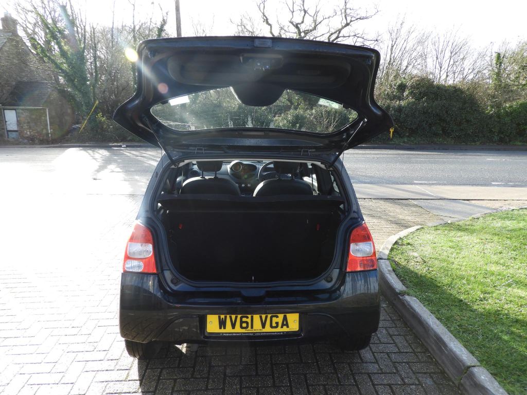 Used Renault Twingo 2011 for sale - 77478324: Photo 9