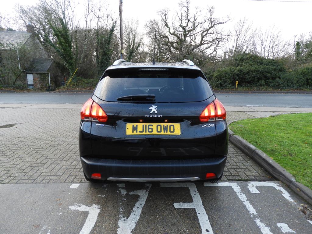 Used Peugeot 2008 2016 for sale - 76848932: Photo 8