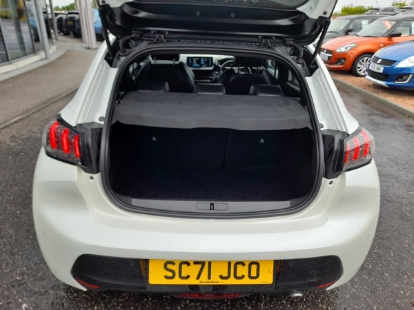 Used Peugeot 208 2021 for sale - 77129387: Photo 7