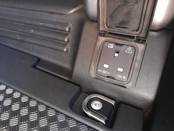 Used Land Rover Defender 2020 for sale - 76437182: Photo 10