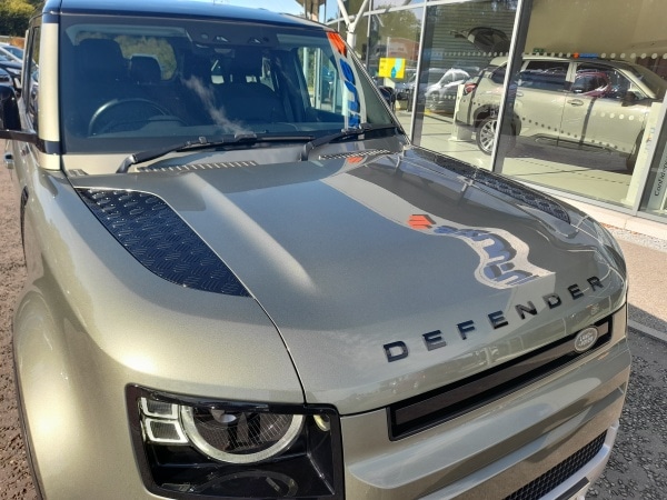 Used Land Rover Defender 2020 for sale - 76437182: Photo 3