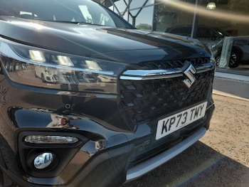 Used Suzuki SX4 S-Cross 2023 for sale - 77129336: Photo