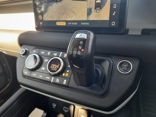 Used Land Rover Defender 2020 for sale - 76829577: Photo 28