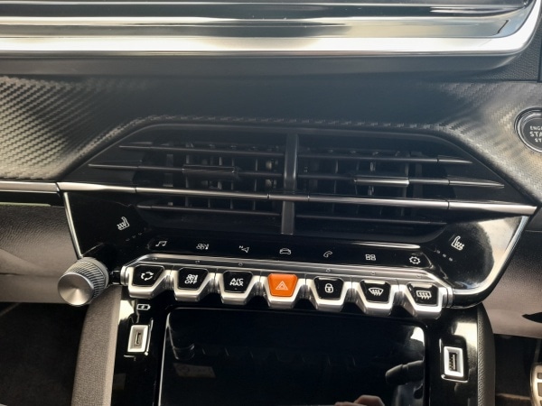 Used Peugeot 208 2022 for sale - 77129390: Photo 18