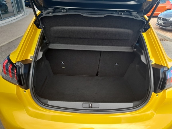 Used Peugeot 208 2022 for sale - 77129390: Photo 7