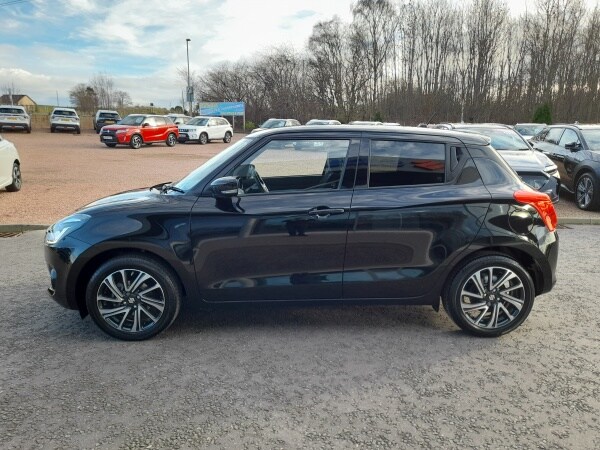 Used Suzuki Swift 2023 for sale - 77803416: Photo 5