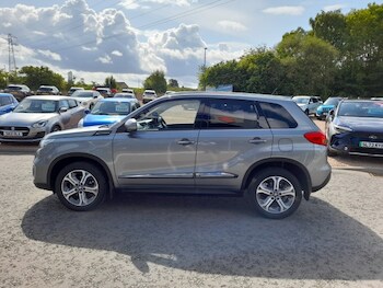 Used Suzuki Vitara 2017 for sale - 75032551: Photo