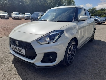 Used Suzuki Swift 2024 for sale - 77129349: Photo