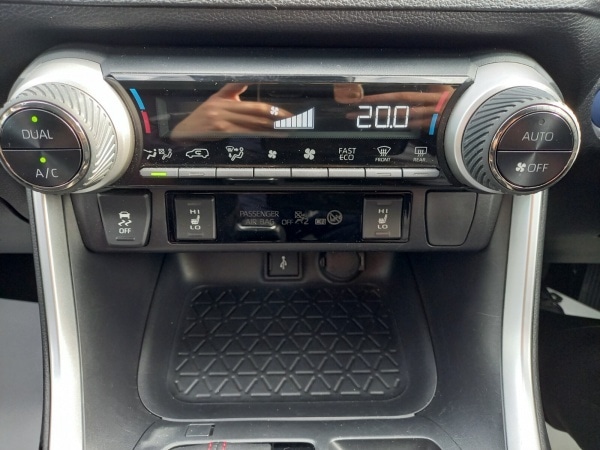 Vehicle 33