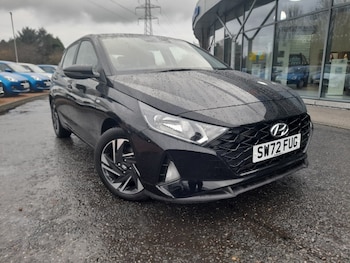Used Hyundai i20 2023 for sale - 77342510: Photo