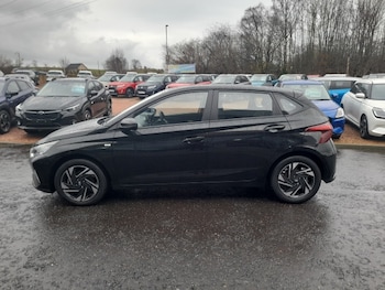Used Hyundai i20 2023 for sale - 77342510: Photo