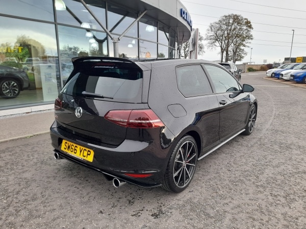 Used Volkswagen Golf 2016 for sale - 76437185: Photo 11