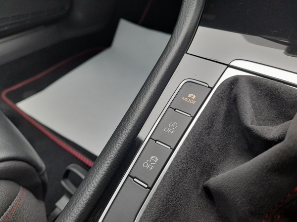 Used Volkswagen Golf 2016 for sale - 76437185: Photo 25