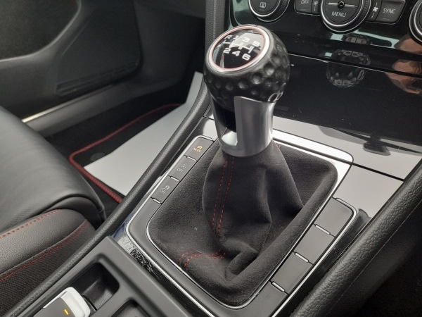 Used Volkswagen Golf 2016 for sale - 76437185: Photo 26