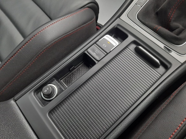 Used Volkswagen Golf 2016 for sale - 76437185: Photo 28