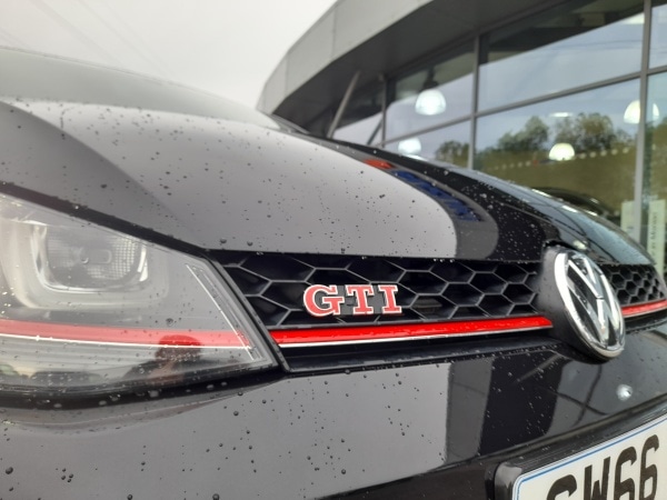 Used Volkswagen Golf 2016 for sale - 76437185: Photo 3