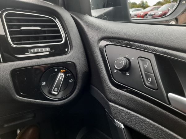 Used Volkswagen Golf 2016 for sale - 76437185: Photo 32