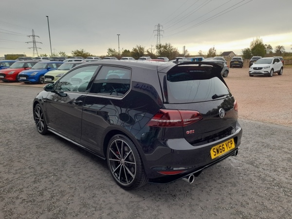 Used Volkswagen Golf 2016 for sale - 76437185: Photo 7