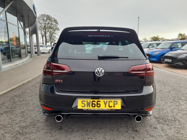 Used Volkswagen Golf 2016 for sale - 76437185: Photo 8