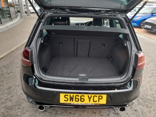 Used Volkswagen Golf 2016 for sale - 76437185: Photo 9