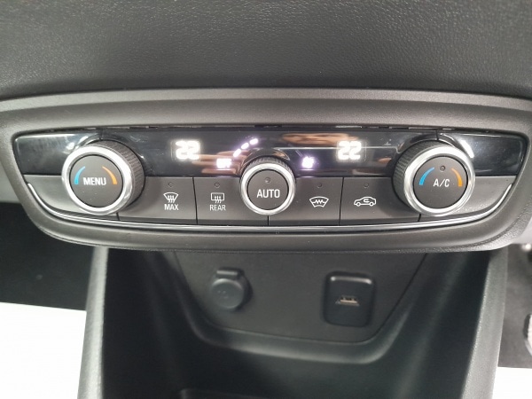 Used Vauxhall Crossland X 2019 for sale - 76896837: Photo 20