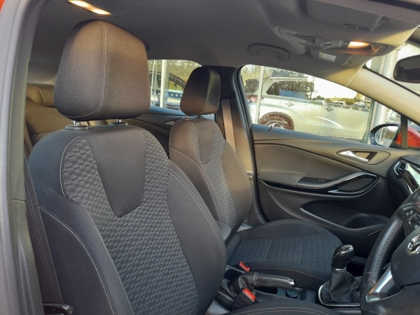 Used Vauxhall Astra 2018 for sale - 76437190: Photo 12