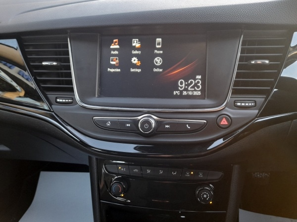 Used Vauxhall Astra 2018 for sale - 76437190: Photo 22