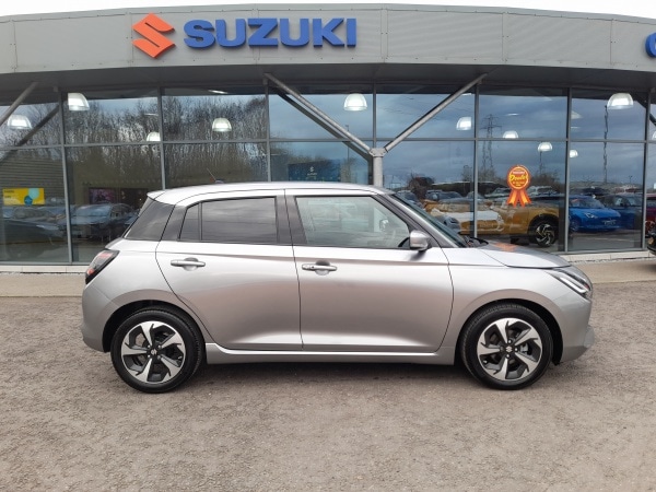 Used Suzuki Swift 2024 for sale - 77803426: Photo 11