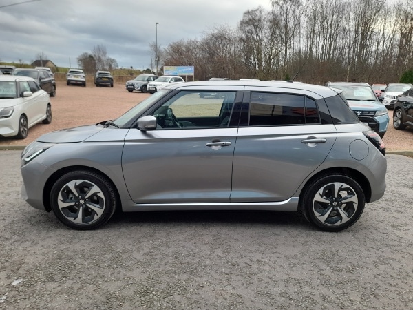 Used Suzuki Swift 2024 for sale - 77803426: Photo 6