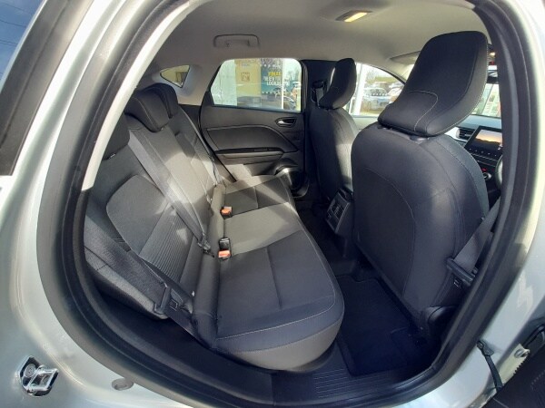 Used Renault Captur for sale - 78122719: Photo 11