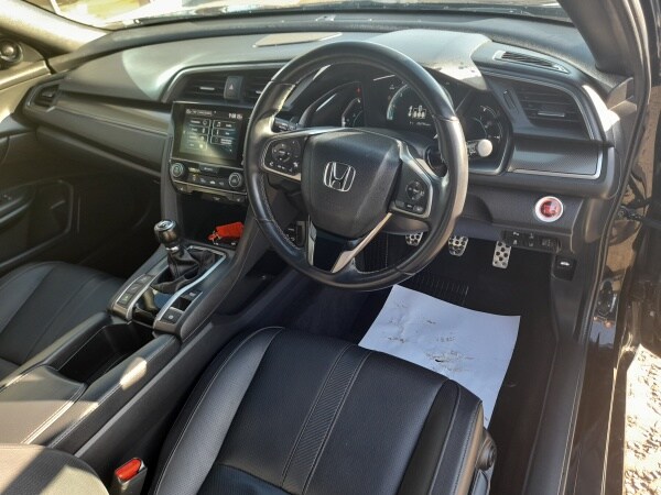 Used Honda Civic 2018 for sale - 78150979: Photo 17