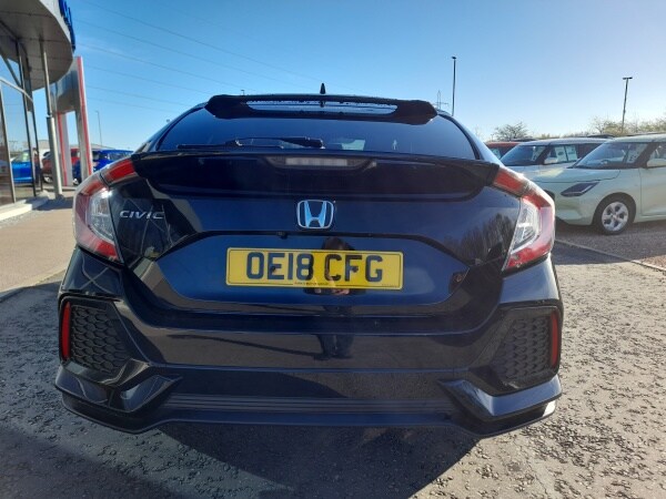 Used Honda Civic 2018 for sale - 78150979: Photo 9