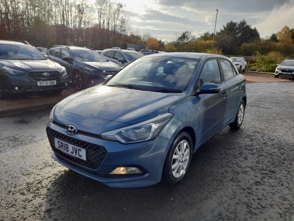 Used Hyundai i20 2018 for sale - 77129379: Photo 3
