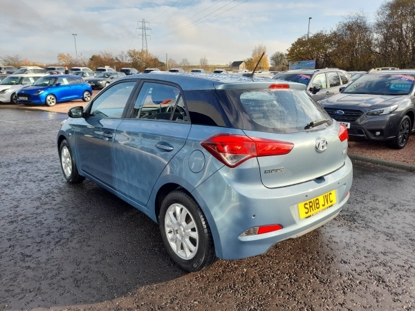 Used Hyundai i20 2018 for sale - 77129379: Photo 5