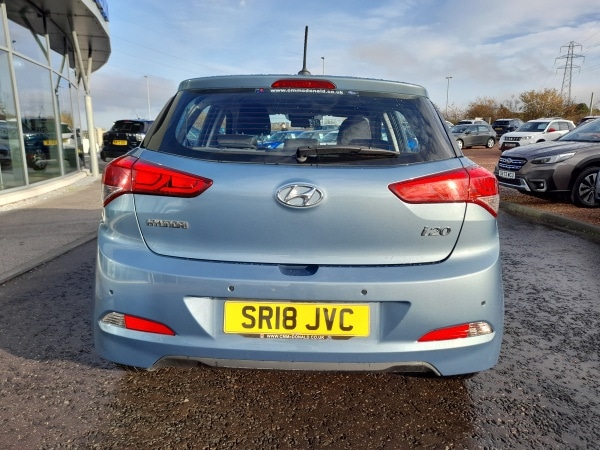 Used Hyundai i20 2018 for sale - 77129379: Photo 6