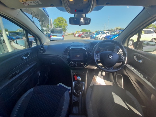 Used Renault Captur 2017 for sale - 76778386: Photo 11