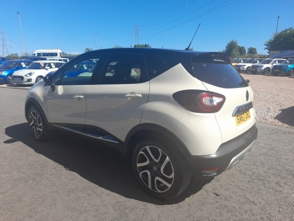 Used Renault Captur 2017 for sale - 76778386: Photo 5