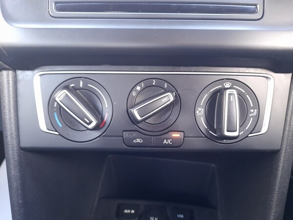 Used Volkswagen Polo 2016 for sale - 76707417: Photo 18