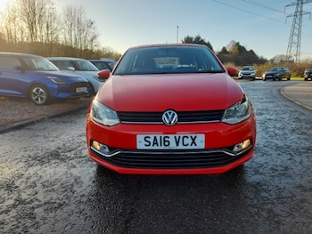 Used Volkswagen Polo 2016 for sale - 76707417: Photo