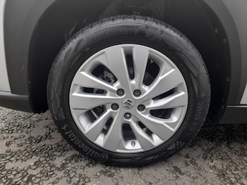 Used Suzuki SX4 S-Cross 2023 for sale - 77020536: Photo