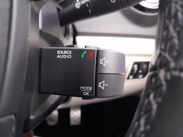 Used Renault Captur 2020 for sale - 76778374: Photo 24