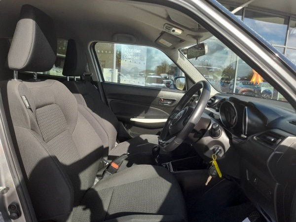 Used Suzuki Swift 2018 for sale - 76437161: Photo 12