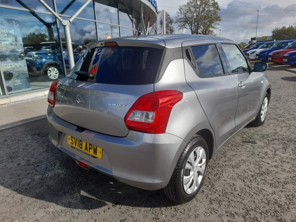 Used Suzuki Swift 2018 for sale - 76437161: Photo 8