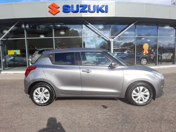 Used Suzuki Swift 2018 for sale - 76437161: Photo 9