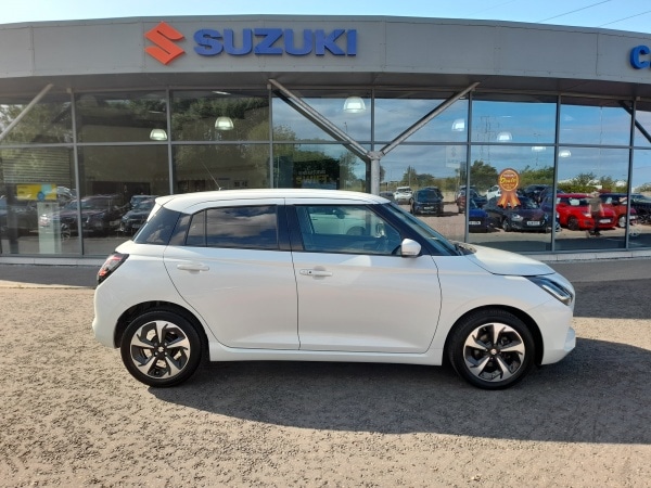 Used Suzuki Swift 2024 for sale - 77129382: Photo 11