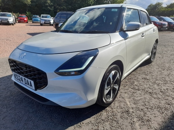 Used Suzuki Swift 2024 for sale - 77129382: Photo 3