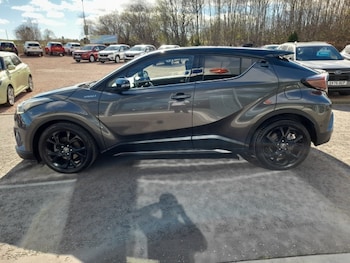 Used Toyota C-HR undefined for sale - 78122727: Photo