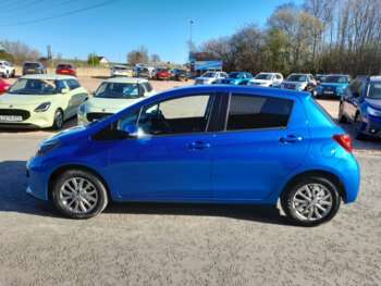 Used Toyota Yaris 2016 for sale - 74287452: Photo
