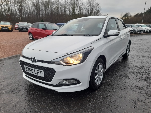 Used Hyundai i20 for sale - 77342498: Photo 3