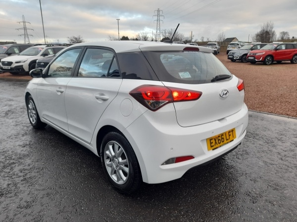 Used Hyundai i20 for sale - 77342498: Photo 5